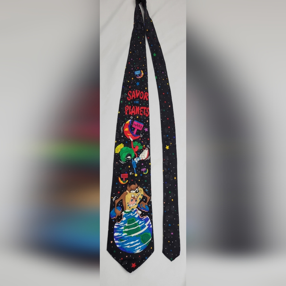 Warner Bros. Black and Red Savor The Planets Tie